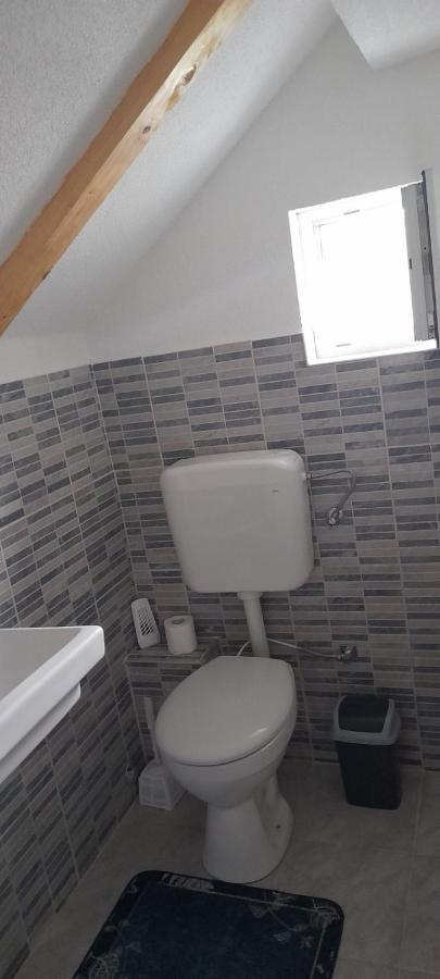 Вілла Ravne Weekend House Вісоко Екстер'єр фото