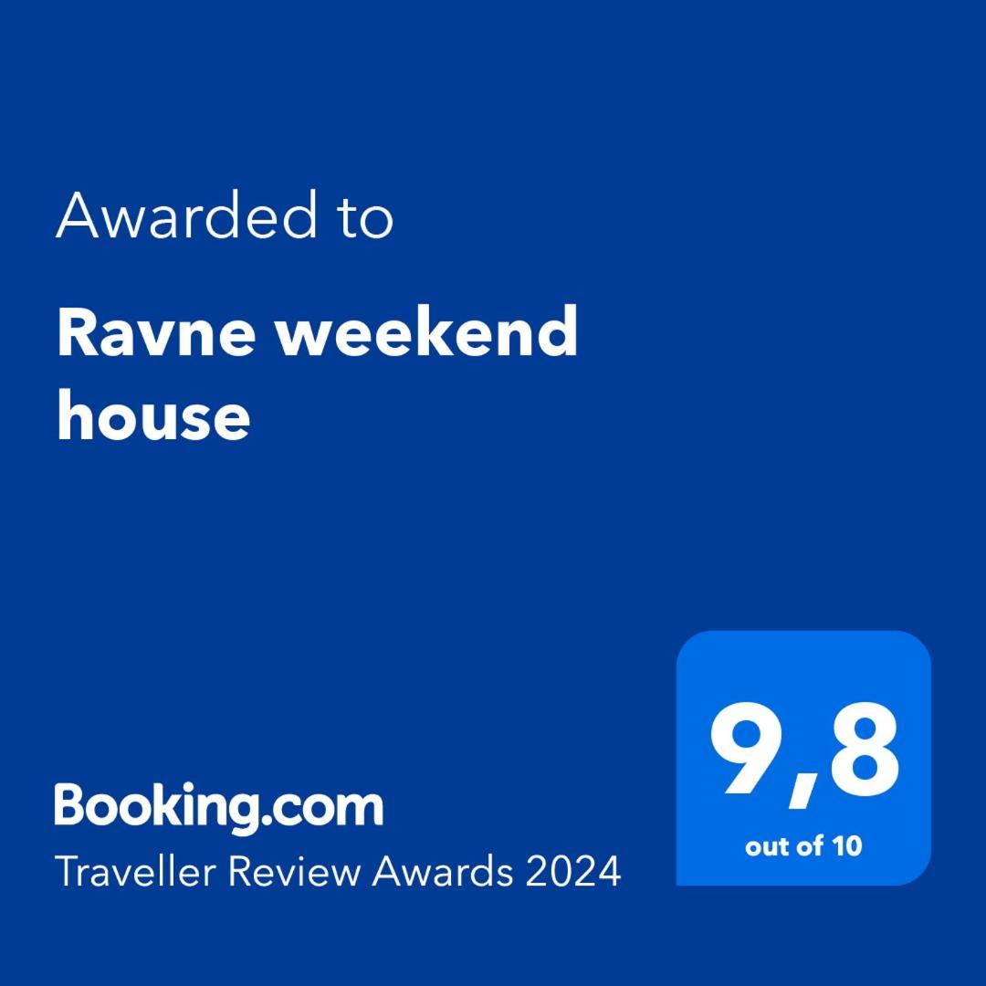 Вілла Ravne Weekend House Вісоко Екстер'єр фото